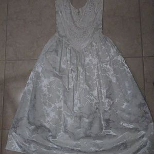 Beautiful Vintage Sott Mc Clintock dress